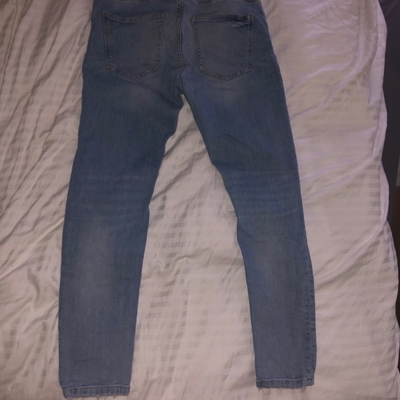 Zara Tapered Fit Ripped Skinny Jeans - Picture 7 of 9